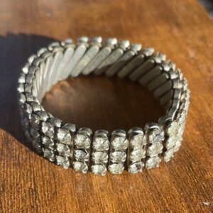 Vintage Silver Crystal Stretch Bracelet - Silver and Clear